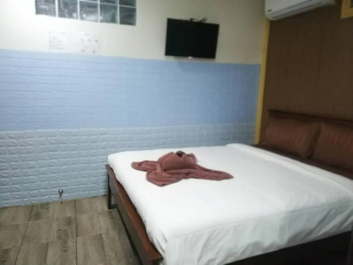 Safe House Phi Phi Island New Improvements Hotel 0*, Phi Phi Don