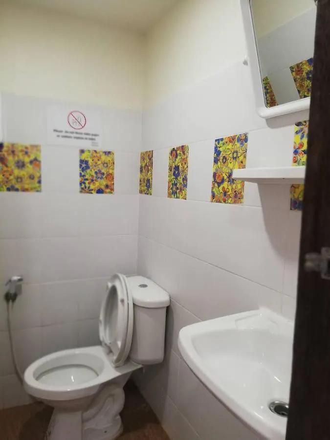 Safe House Phi Phi Island New Improvements Hotel Guest house Phi Phi Don