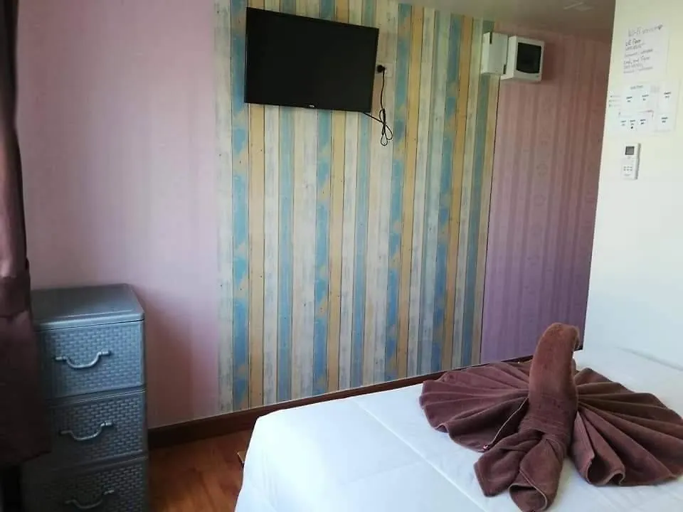Safe House Phi Phi Island New Improvements Hotel Thailand