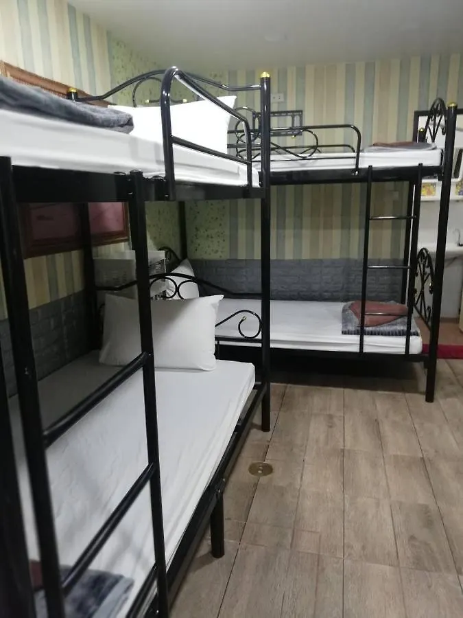 Safe House Phi Phi Island New Improvements Hotel Guest house Phi Phi Don