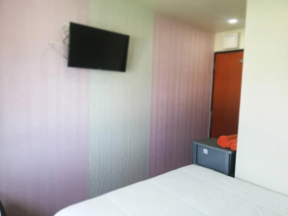 Pensjonat Safe House Phi Phi Island New Improvements Hotel