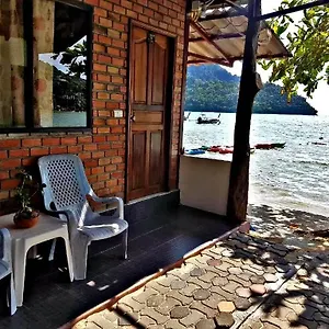 Dalum Beachhouse Koh Phi Phi Don